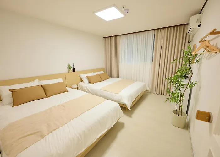 Hongdae Atre, New Open Sale, Spacious 3br 1ba 빌라