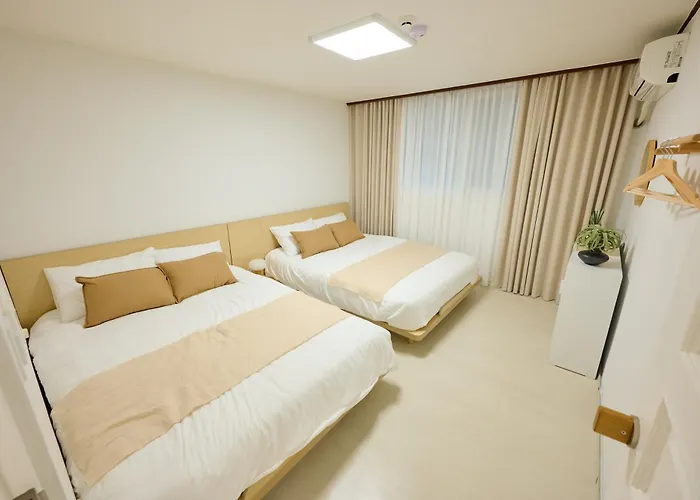 Hongdae Atre, New Open Sale, Spacious 3br 1ba 빌라 서울특별시