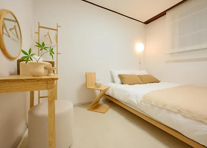 Hongdae Atre, New Open Sale, Spacious 3br 1ba 서울특별시