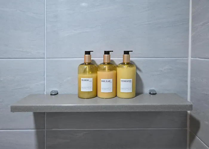 Hongdae Atre, New Open Sale, Spacious 3br 1ba 빌라 *