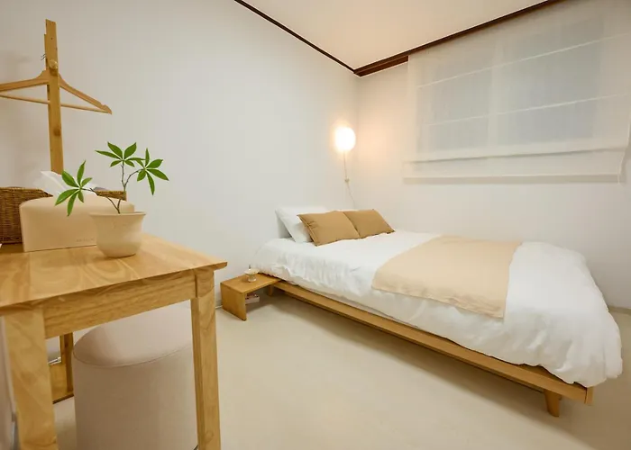 Hongdae Atre, New Open Sale, Spacious 3br 1ba 서울특별시